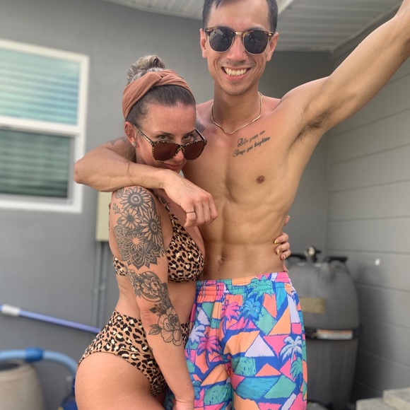 Meet Your Posher  - Sara - Picture 2 of 2